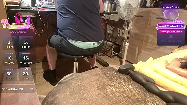 misteryman1956 online show from 07.05.26