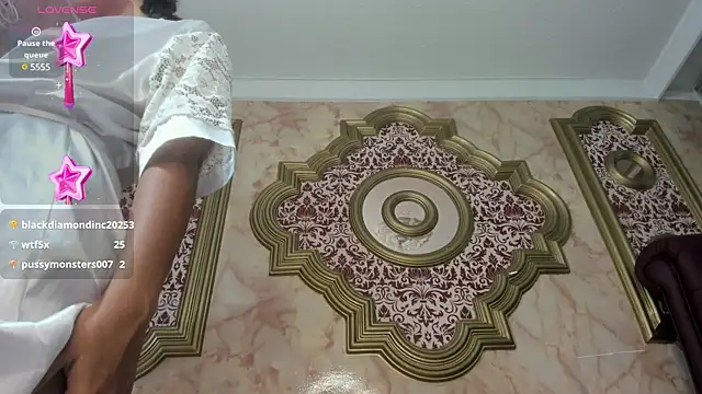 Snapshot of sheyla_sweet18 chatting on 02.28.25 sheyla sweet18 online show from 02.28.25