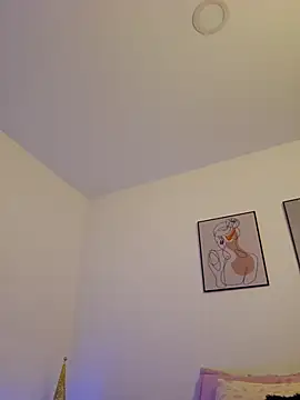 VictoriaEvaans  online show from 11.22.25