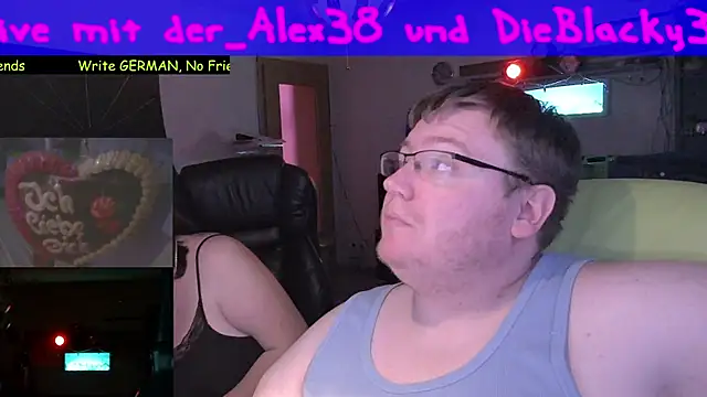 Snapshot of der_alex38 chatting on 02.23.25 der alex38 online show from 02.23.25
