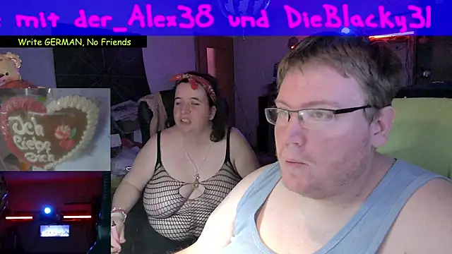 Snapshot of der_alex38 chatting on 02.24.25 der alex38 online show from 02.24.25