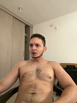 Snapshot of LabronsAd chatting on 12.24.24 LabronsAd online show from 12.24.24