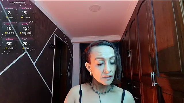 NatashaMason  online show from 01.14.25