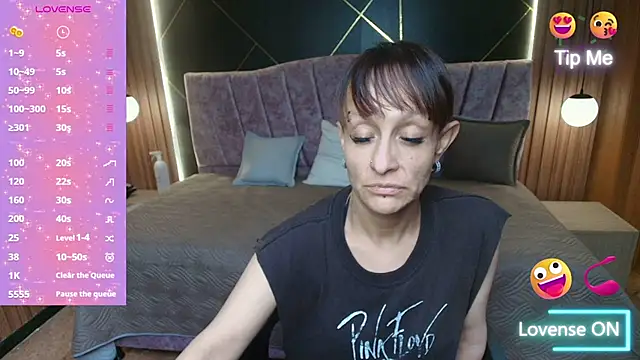 NatashaMason  online show from 05.05.26