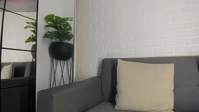 karina gomez 18 online show from 03.01.25