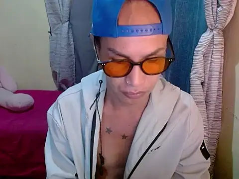 Snapshot of Indaypakay_ts chatting on 01.15.26 Indaypakay ts online show from 01.15.26