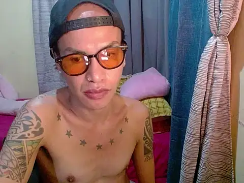 Snapshot of Indaypakay_ts chatting on 01.15.26 Indaypakay ts online show from 01.15.26