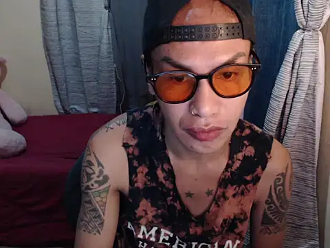 Snapshot of Indaypakay_ts chatting on 02.01.26 Indaypakay ts online show from 02.01.26