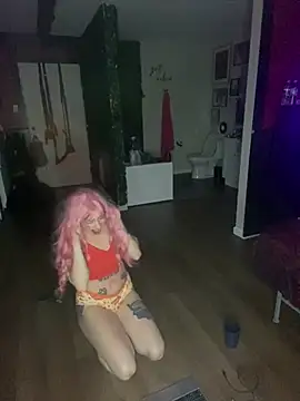 Snapshot of Luluof chatting on 03.01.25 Luluof online show from 03.01.25