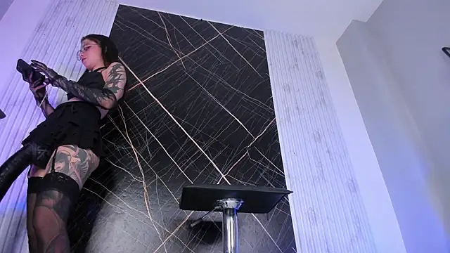 amber  blair online show from 03.16.25