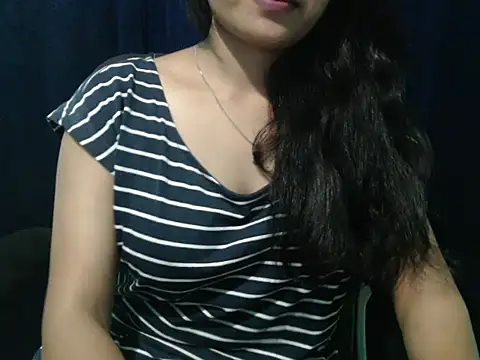 Snapshot of Yashi chatting on 06.22.26 Yashi online show from 06.22.26