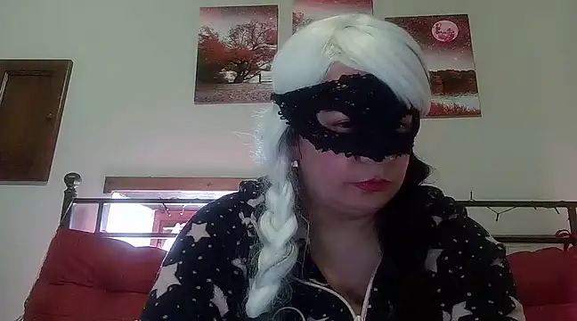 Snapshot of Ninalapiccolina chatting on 12.06.24 Ninalapiccolina online show from 12.06.24