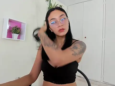 ASIAM BRUNET online show from 10.29.25