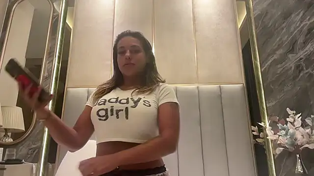 Snapshot of Dif-tjejen chatting on 02.09.26 Dif-tjejen online show from 02.09.26