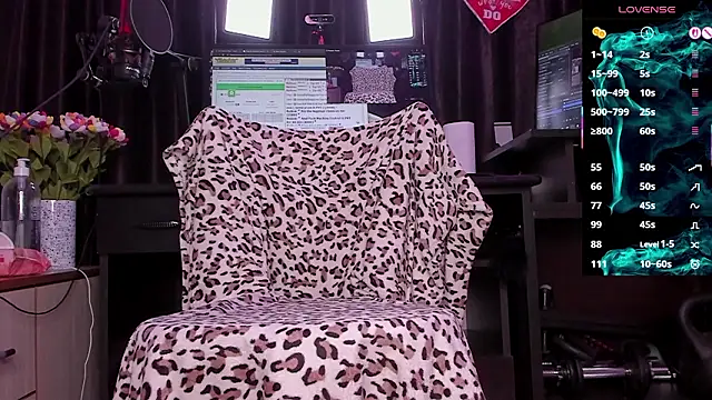 Raissa sky26 online show from 02.23.26