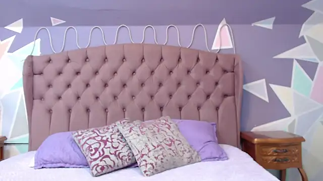 Snapshot of BritneyCollins chatting on 01.20.25 BritneyCollins online show from 01.20.25