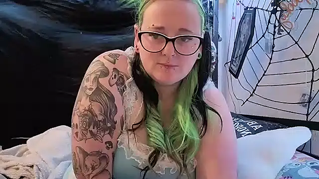 Bunny Cummings online show from 02.22.26