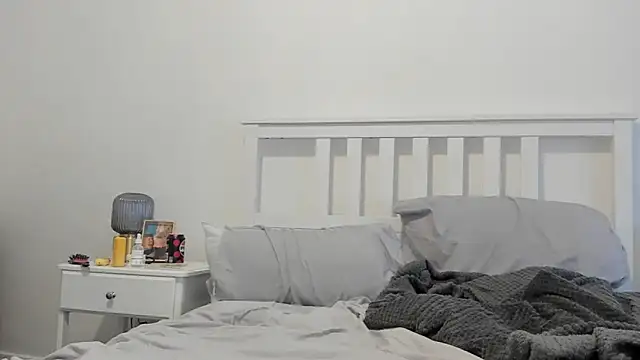 Snapshot of Busty-BBW-Emilie chatting on 03.17.25 Busty-BBW-Emilie online show from 03.17.25