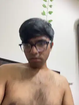 BoyzaraHatke online show from 04.10.26