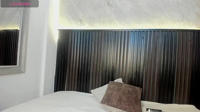 kyber  online show from 12.21.25