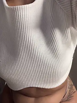 Iris lee online show from 03.12.25