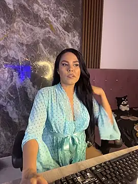 nicol jone1 online show from 06.30.26