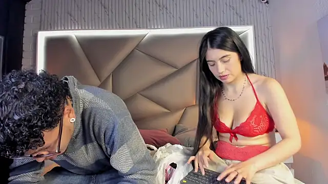 Bonny Bonss online show from 03.13.25