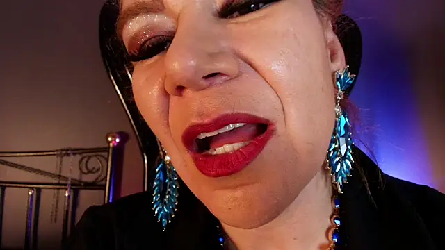 MelaniaKnauss online show from 06.05.26