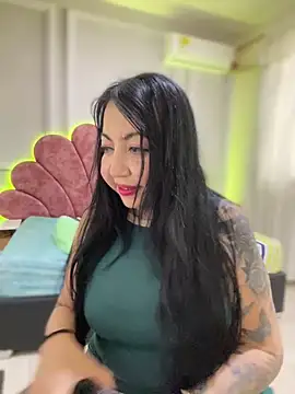 Snapshot of eva_sexx69 chatting on 06.18.26 eva sexx69 online show from 06.18.26