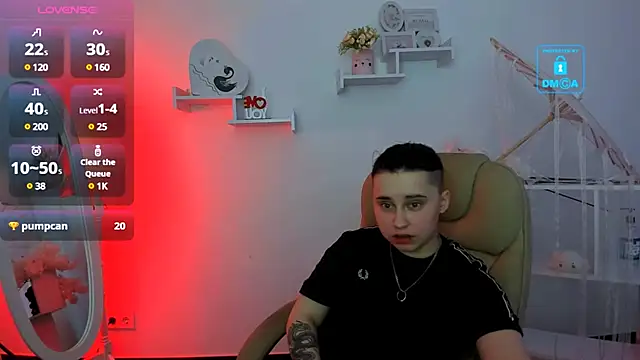 Dolly  Queen  online show from 02.24.25