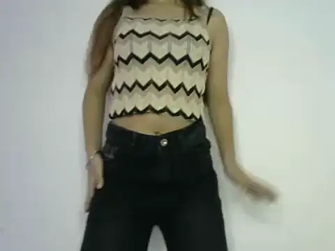 Snapshot of cute_kaur chatting on 12.13.24 cute kaur online show from 12.13.24