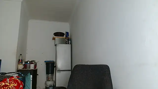 Hugetittiesxx2 online show from 02.18.26