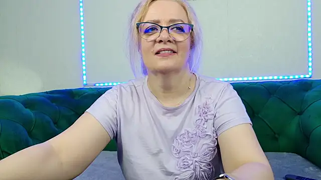 IvanaCharm online show from 06.27.26