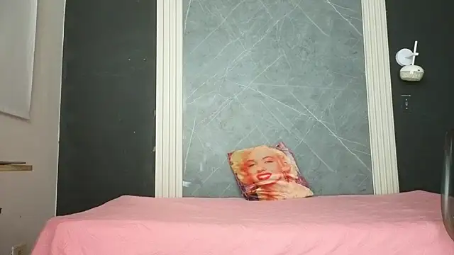 Snapshot of YummyDuooo chatting on 02.04.26 YummyDuooo online show from 02.04.26