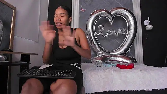 Snapshot of YummyDuooo chatting on 02.19.26 YummyDuooo online show from 02.19.26