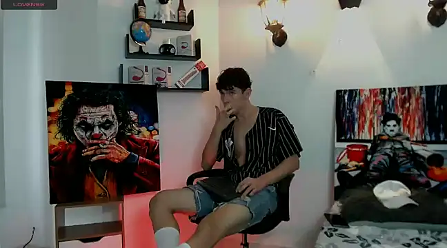 flowers18 online show from 02.03.25