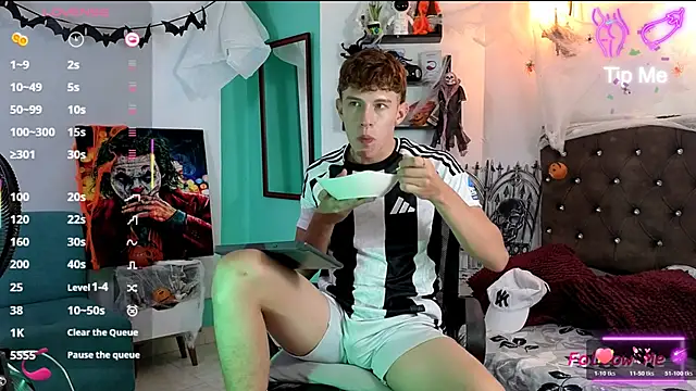 flowers18 online show from 11.03.25