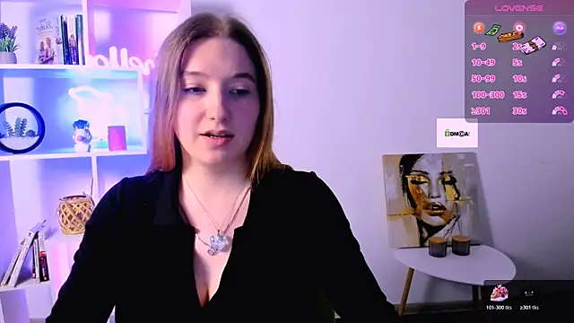 Snapshot of daisy_candy chatting on 11.19.25 daisy candy online show from 11.19.25