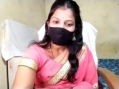 Snapshot of Mumbaistar chatting on 12.15.25 Mumbaistar online show from 12.15.25