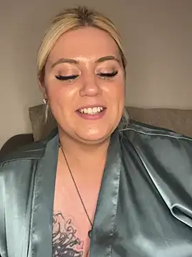 Blondiee3088 online show from 03.03.25