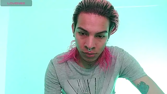 Snapshot of Jace_Quinn chatting on 12.04.24 Jace Quinn online show from 12.04.24