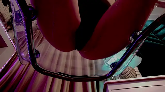 FeetVibe online show from 01.06.26