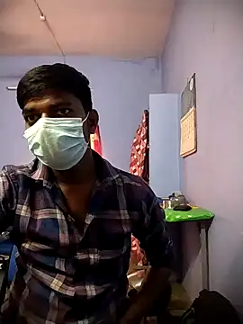 Snapshot of Tamilandteluguboy14 chatting on 12.12.24 Tamilandteluguboy14 online show from 12.12.24