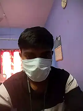 Snapshot of Tamilandteluguboy14 chatting on 12.18.24 Tamilandteluguboy14 online show from 12.18.24