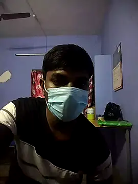 Snapshot of Tamilandteluguboy14 chatting on 12.18.24 Tamilandteluguboy14 online show from 12.18.24