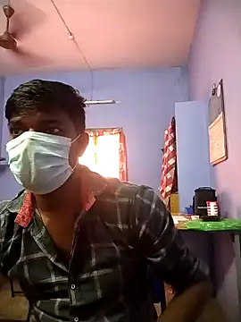 Snapshot of Tamilandteluguboy14 chatting on 01.25.25 Tamilandteluguboy14 online show from 01.25.25