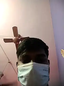 Snapshot of Tamilandteluguboy14 chatting on 01.28.25 Tamilandteluguboy14 online show from 01.28.25