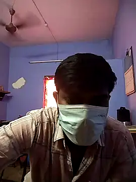 Snapshot of Tamilandteluguboy14 chatting on 02.05.25 Tamilandteluguboy14 online show from 02.05.25