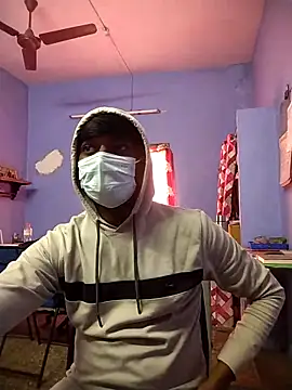 Snapshot of Tamilandteluguboy14 chatting on 02.28.25 Tamilandteluguboy14 online show from 02.28.25