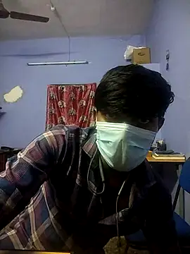 Snapshot of Tamilandteluguboy14 chatting on 10.29.25 Tamilandteluguboy14 online show from 10.29.25